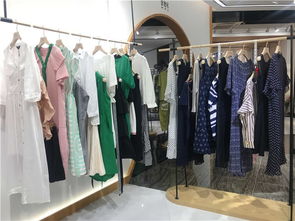 慶陽(yáng)統(tǒng)衣服飾 品牌女裝批發(fā)，四季供貨無(wú)憂(yōu)